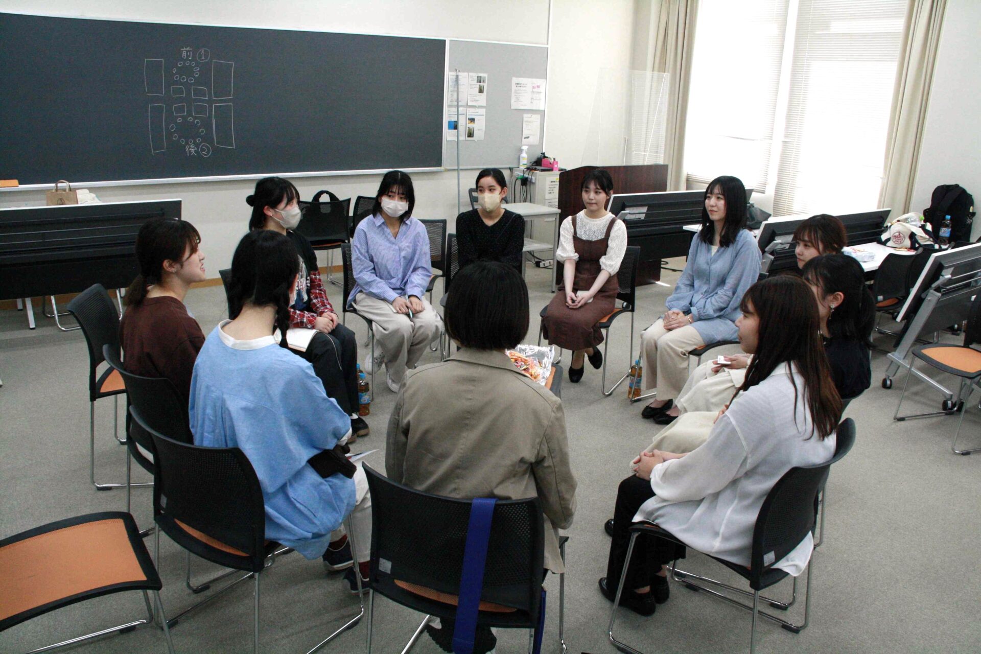 「保健師カフェ」を開催しました